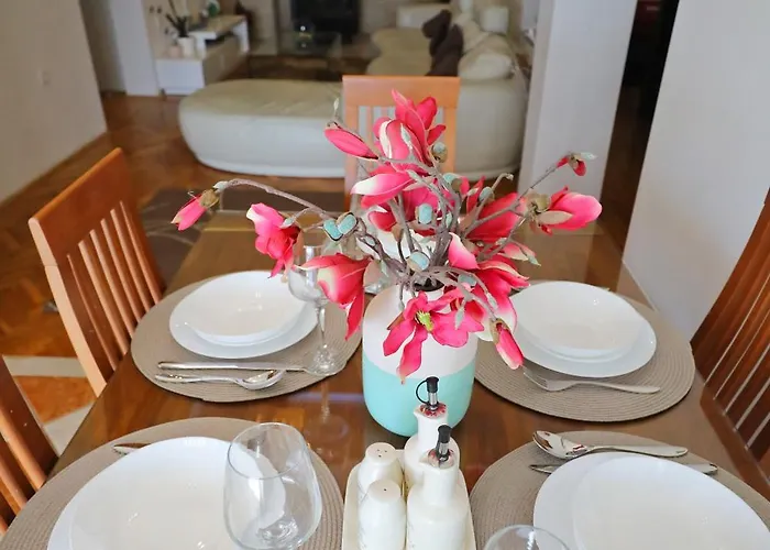 Apartment Magic Blue Sky *