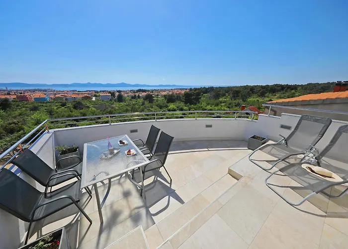 Magic Blue Sky Apartment